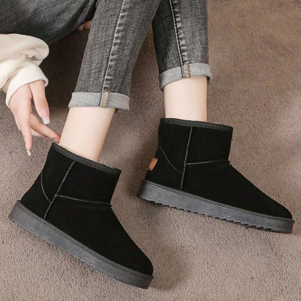 Black And White Casual Women's Faux Lined Suede Ankle/Mini Platform Boots - Picture 6 of 6